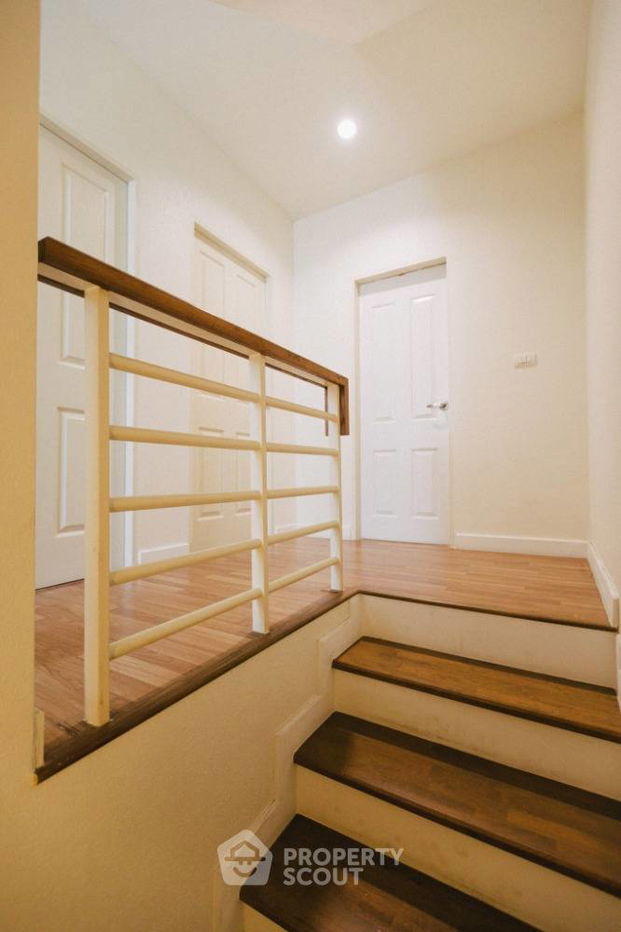 รูป ทาวน์เฮาท์ 3-ห้องนอน ใกล้ MRT สะพานพระนั่งเกล้า (ID 1775838) - รูปที่ 11/31