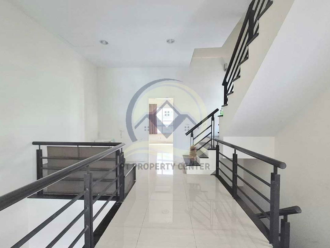 รูป ขาย หมู่บ้านพรีเมี่ยมเพลส 1 เอกมัย-รามอินทรา ถนนสุคนธสวัสดิ์ - รูปที่ 4/21