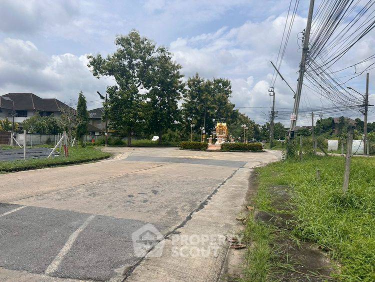 รูป ที่ดินสำหรับปล่อยขาย 1,948 ตารางเมตร แถว ใน คลองกุ่ม (ID 2432938) - รูปที่ 2/3