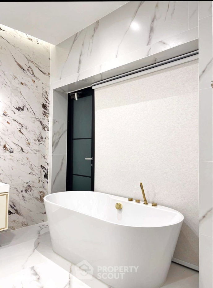 picture 4-BR House at Nantawan Rama 9 - New Krungthep Kreetha in Saphan Sung (ID 2088984) - 30/38