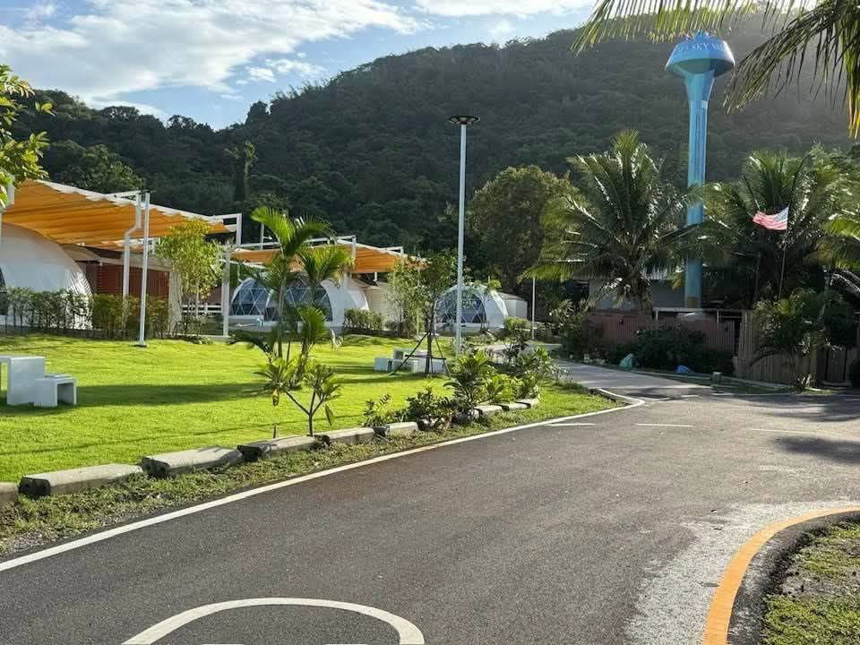 picture  Ang Thong, Thap Sakae District, Prachuap Khiri Khan Province, 91-114-141 sq m, 16,900per sq m, 10% contract, 20,000-30,000 baht per month, 18 months,  - 17/23