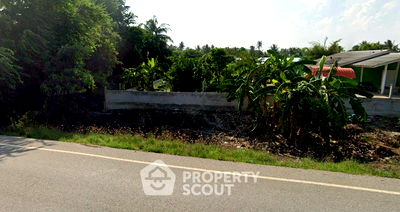 Land for sale Hua Hin Prachaubkirikhan : 1,600 m² Land for Sale in Thap Tai (ID 1857016)