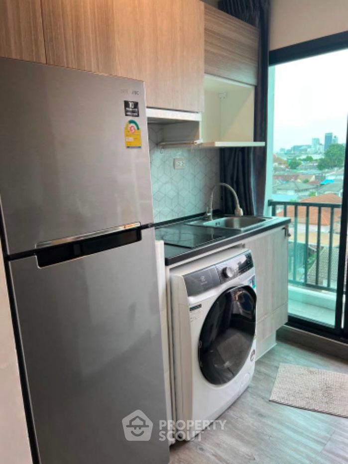 picture 2-BR Condo at The Nigh Condo Ngamwongwan near BTS Kasetsart University (ID 754827) - 10/11