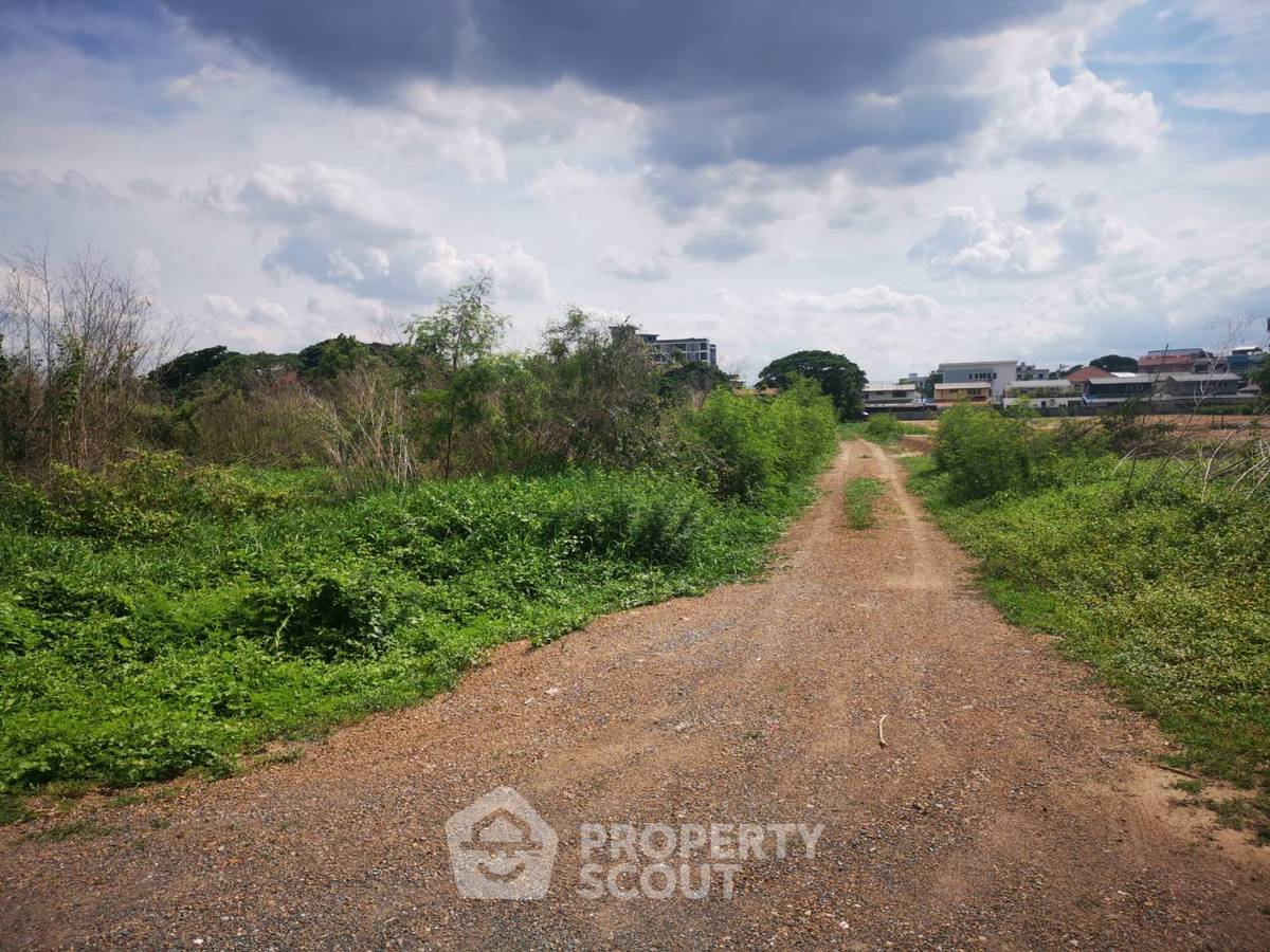 รูป ที่ดินสำหรับปล่อยขาย 480 ตารางเมตร แถว ใน รามอินทรา (ID 1757804) - รูปที่ 3/6