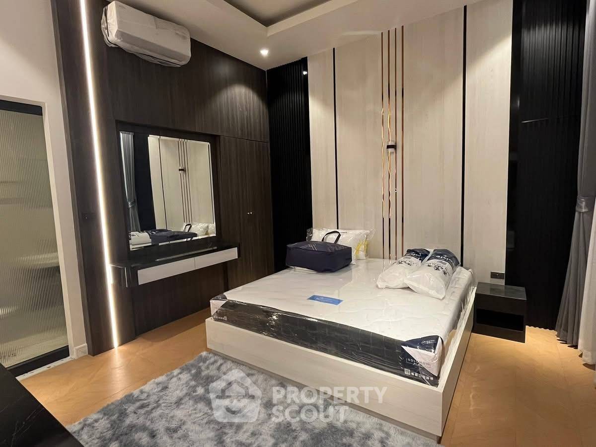 รูป บ้าน 3-ห้องนอน ที่ สิริศา 12 ใกล้ พัทยาตะวันออก (ID 2165141) - รูปที่ 11/24
