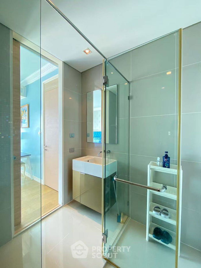 รูป คอนโด 1-ห้องนอน ที่ รีเฟล็คชั่น จอมเทียน บีช พัทยา ใกล้ เมืองพัทยา (ID 2057121) - รูปที่ 6/6