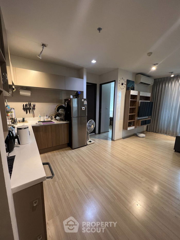 picture 2-BR Condo at Rhythm Sathorn near BTS Saphan Taksin (ID 1297436) - 2/8