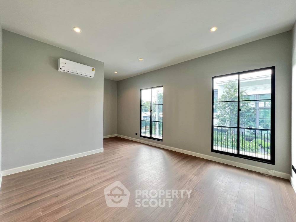 รูป บ้าน 5-ห้องนอน ใน บางศรีเมือง (ID 1396826) - รูปที่ 12/17