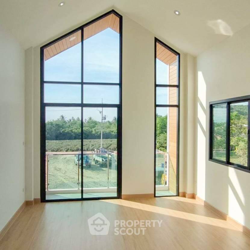 รูป บ้าน 3-ห้องนอน ใน วังก์พง (ID 2063551) - รูปที่ 8/37