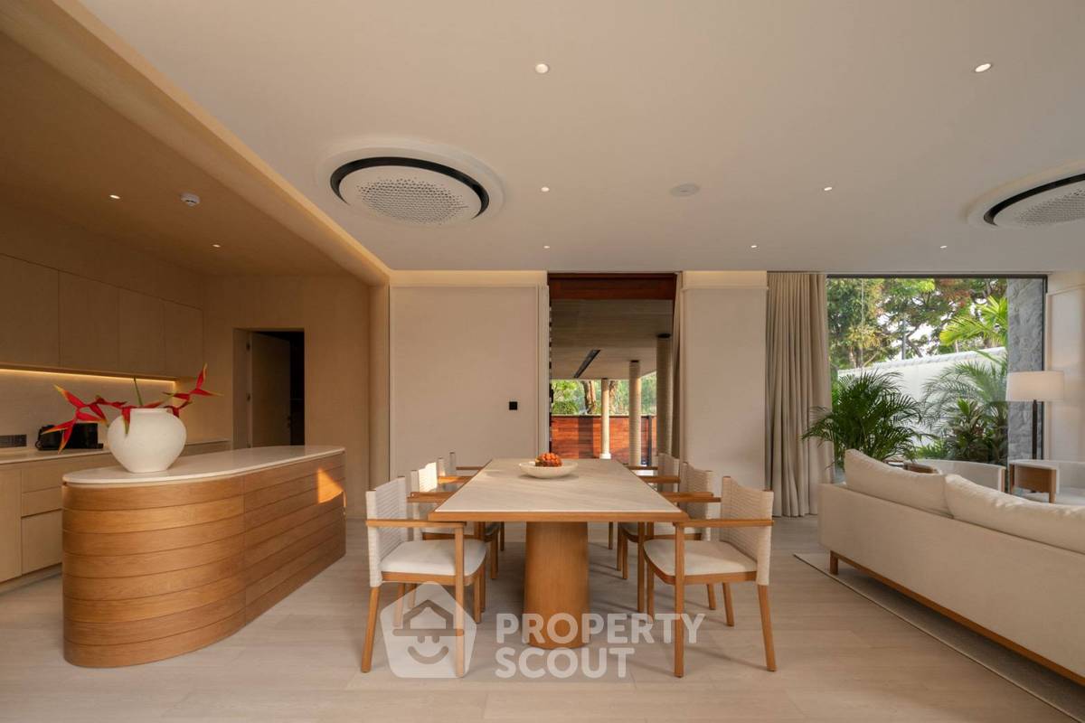 picture 3-BR Condo at Movenpick White Sand Beach Pattaya close to Pattaya (ID 2452308) - 9/35