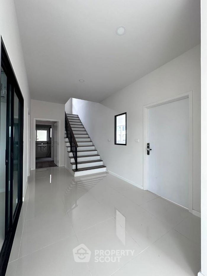 รูป บ้าน 5-ห้องนอน ใน ศีรษะจรเข้ใหญ่ (ID 2047019) - รูปที่ 26/37