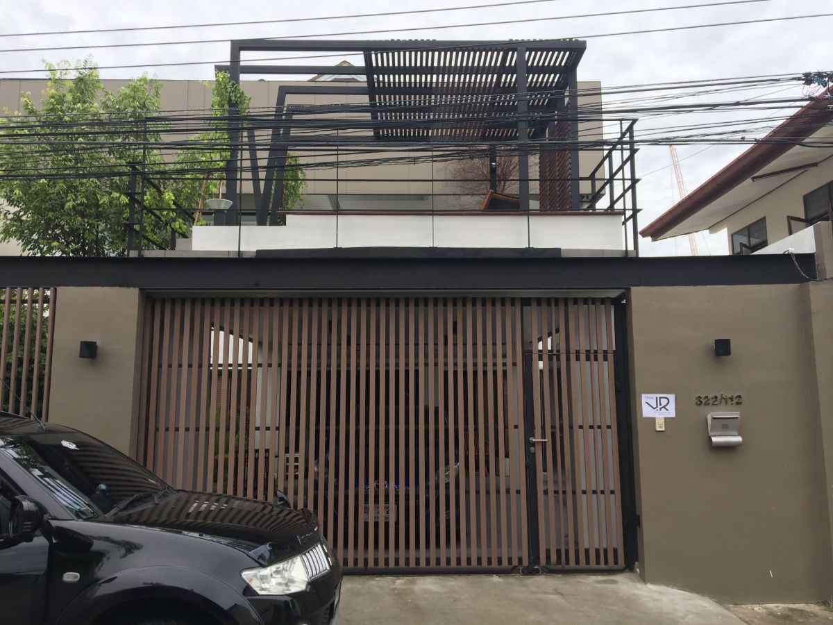 picture Modern House for Rent in Ratchada Soi 3 Near MRT Rama 9 - 21/35
