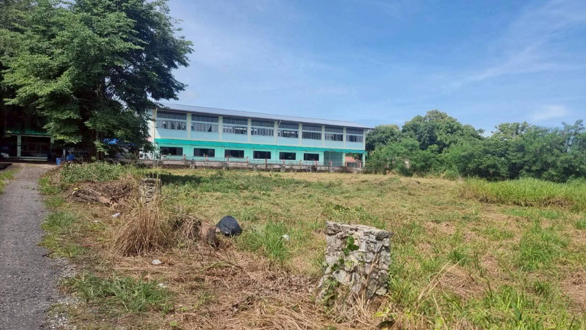 picture Land near Lake Mabprachan, located just only 30metrs from the edge of Mabprachan Reservoir - 7/7