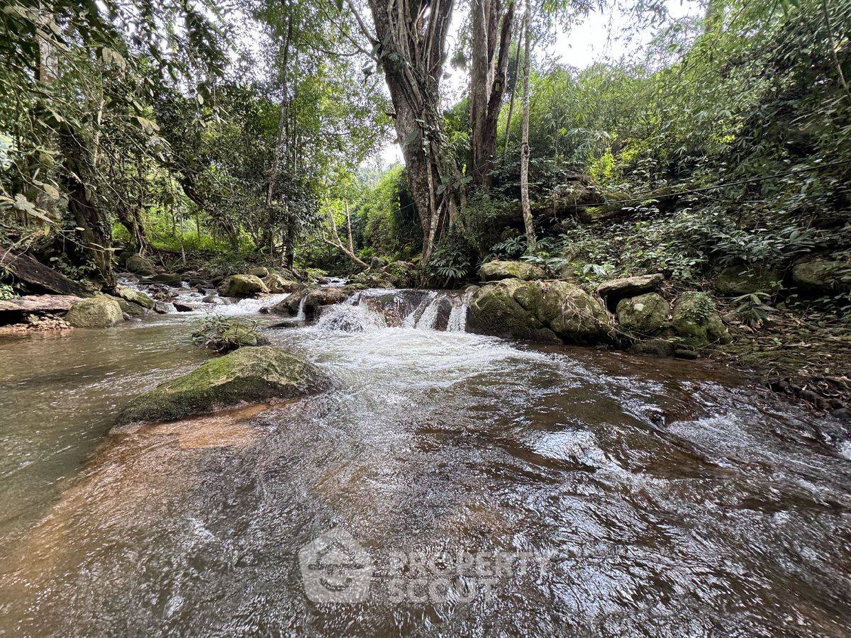 รูป ที่ดินสำหรับปล่อยขาย 1,972 ตารางเมตร แถว ใน เชิงดอย (ID 2093387) - รูปที่ 3/20