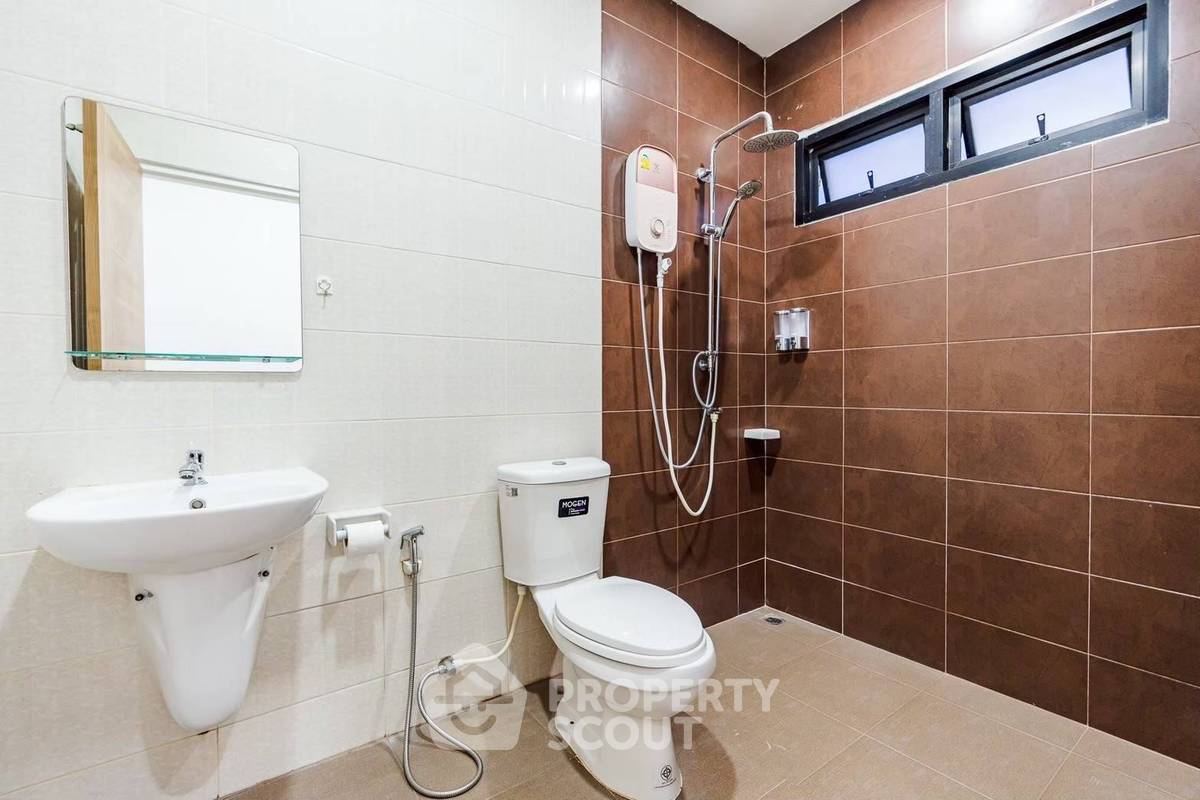 รูป บ้าน 3-ห้องนอน ใกล้ บ้านศิลปินหัวหิน (ID 2096644) - รูปที่ 8/14