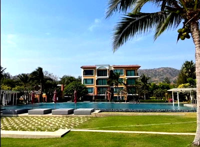 Condos for sale : Seaside Living Reimagined! Belle Costa Hua Hin - Luxury 3-Bedroom Haven (88.53 sq.m.) with Daily Direct Sunrise Views