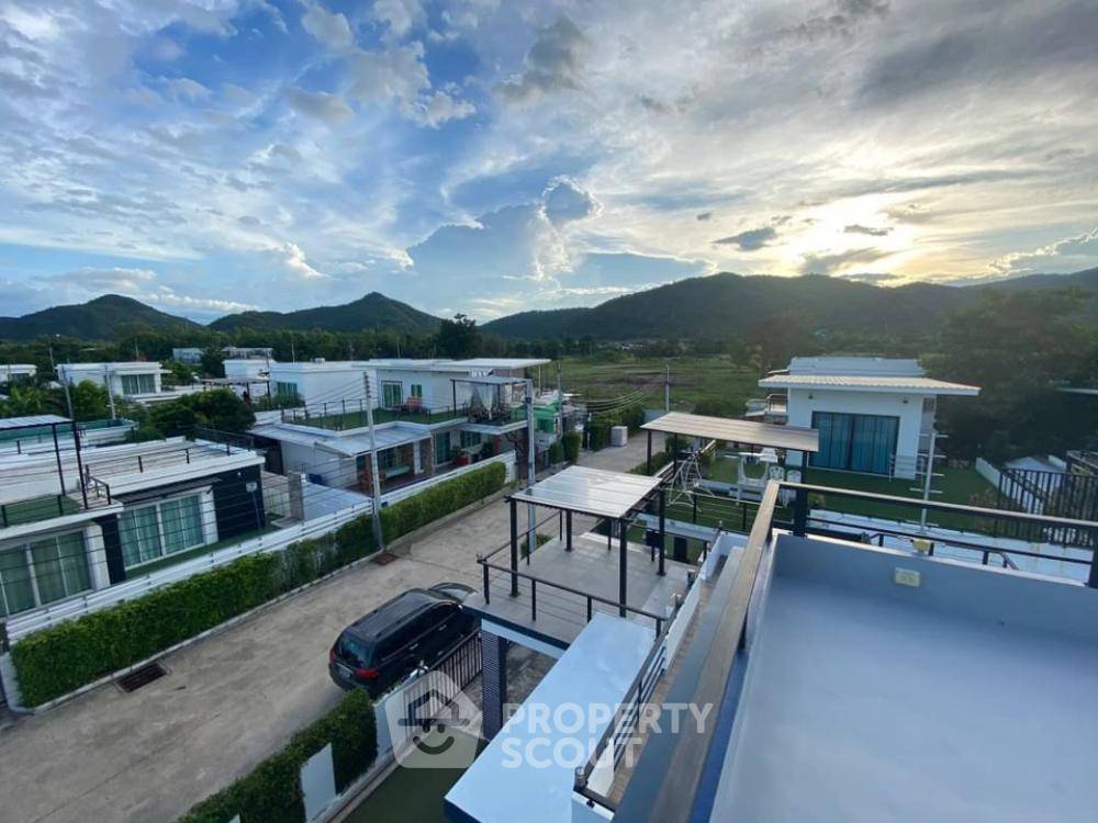 picture 3-BR Villa at Taradol Resort close to Hua Hin City (ID 1212628) - 16/16