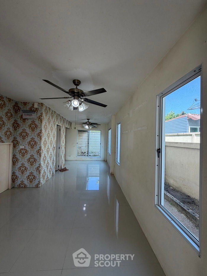picture 2-BR Townhouse at Sansuk Town 2 close to Pattaya (ID 2457702) - 12/12