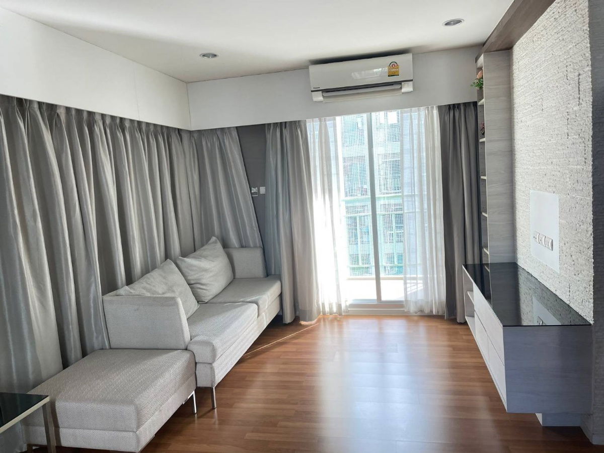 picture Lumpini condo for rent fully furnished - 1/15