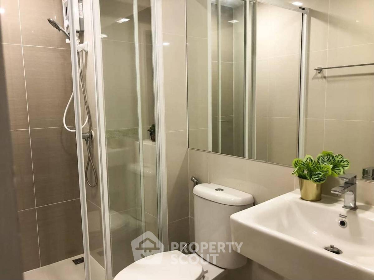 picture 1-BR Condo at The Collect Ratchada 32 in Chan Kasem (ID 1886951) - 3/6