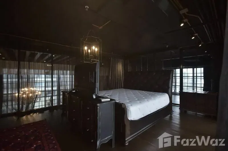 รูป คอนโดให้เช่า 2 ห้องนอน ในโครงการ ดิ เอ็มโพริโอ เพลส 1088844 - รูปที่ 4/17