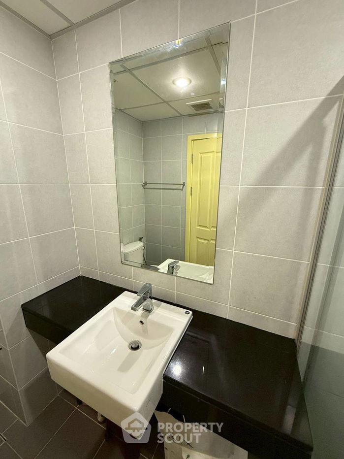 picture 1-BR Condo at Supalai Mare Pattaya close to Pattaya South (ID 2437507) - 10/15