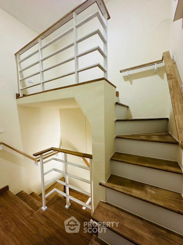 รูป ทาวน์เฮาท์ 4-ห้องนอน ใน ฟ้าฮ่าม (ID 1986281) - รูปที่ 5/13