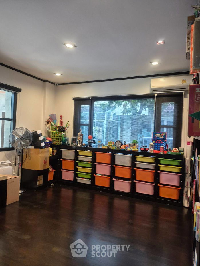 picture 4-BR House in Nuan Chan (ID 2456436) - 38/43