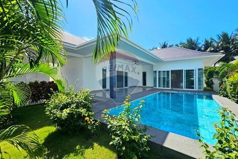 [920601001-650] Modern Quality Pool Villa, 3 Bed 3 bath in Hua Hin Soi 88 For Sale