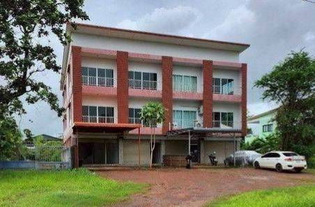 รูป ขายอาคารพาณิชย์ 3 ชั้น 2 คูหา ติดถนน ทำเลดีมาก ใจกลางเมืองเทศบาล อำเภอธาตุพนม ถูกสุดในย่านนี้ เจ้าของขายเอง - รูปที่ 1/7