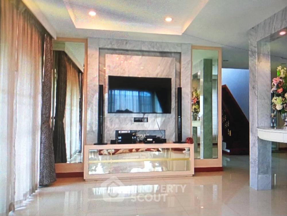 รูป บ้าน 5-ห้องนอน ใน สันผีเสื้อ (ID 1521501) - รูปที่ 7/28