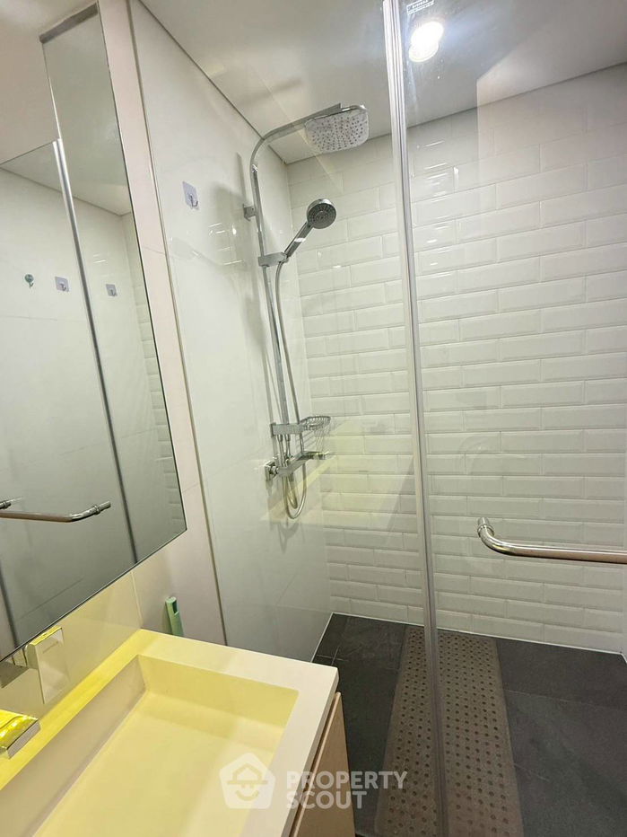 picture 1-BR Condo at Siamese Rama 9 in Bang Kapi (ID 2457691) - 8/9