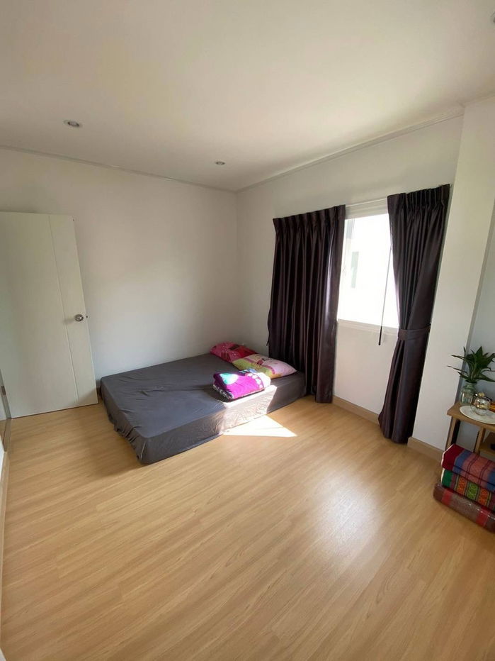 picture 🏡 Affordable Single Detached House – Second-hand but Like New, Ready to Move In - 11/18