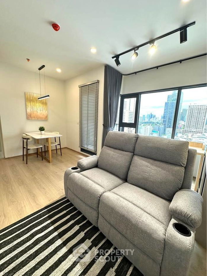 picture 2-BR Condo at LIFE Rama 4 - Asoke near MRT Queen Sirikit National Convention Centre (ID 2446772) - 4/8