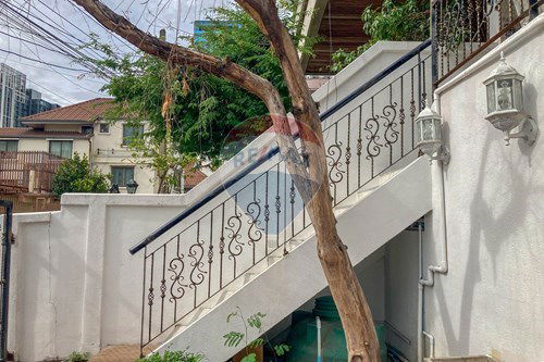 picture [920071049-1180] townhouse for rent thonlgor and ekkamai sukhumvit road - 2/23