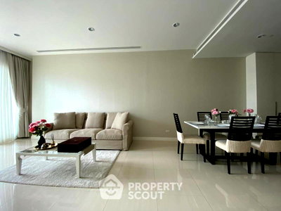 Condos for rent : 2-BR Condo At 185 Rajadamri, 400m to BTS Ratchadamri (ID 390538)