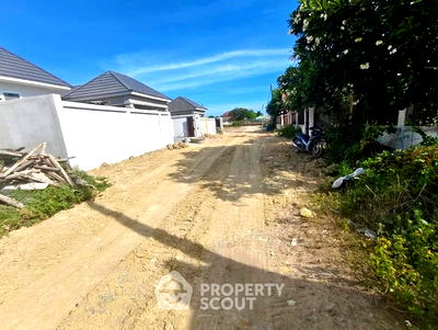 ที่ดิน ถนนทุ่งกลม-ตาหมัน : ที่ดินสำหรับปล่อยขาย 1,600 ตารางเมตร แถว ใกล้ เมืองพัทยา (ID 1745735)