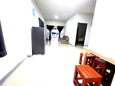 ทาวน์โฮม ชลบุรี : ทาวน์โฮมแปลงริม!! ใกล้นิคมฯ, แหลมฉบัง ,เครือสหพัฒน์,พัทยา,ใกล้ทะเล!!!หมู่บ้านณัฐกรวิลเลจ หนองปรือ บางละมุง ชลบุรี