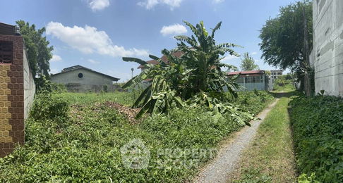 800 m² Land for Sale in Nong Khang Phlu (ID 1307698)