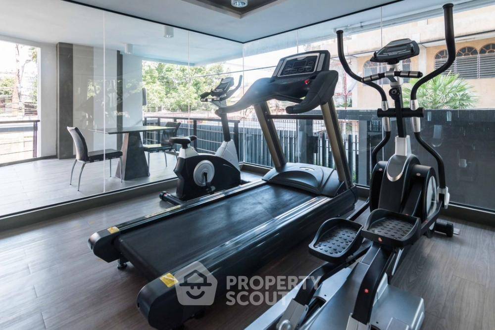 picture 2-BR Condo at Bangkok Feliz @ Krungthonburi Station near BTS Krung Thon Buri (ID 1352190) - 2/10