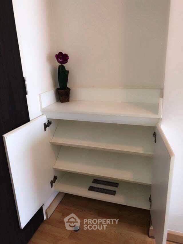 picture Studio Condo at Casa Condo Asoke - Dindaeng near MRT Phra Ram 9 (ID 2454801) - 8/9