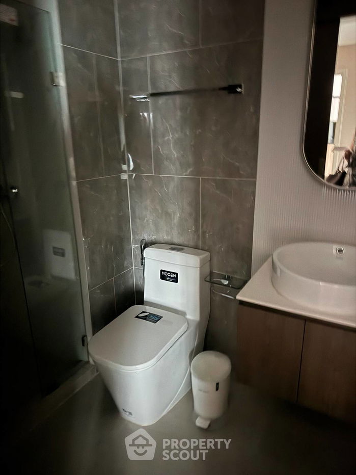 picture 2-BR Condo at Lloyd Soonvijai-Thonglor in Bang Kapi (ID 2131278) - 6/6