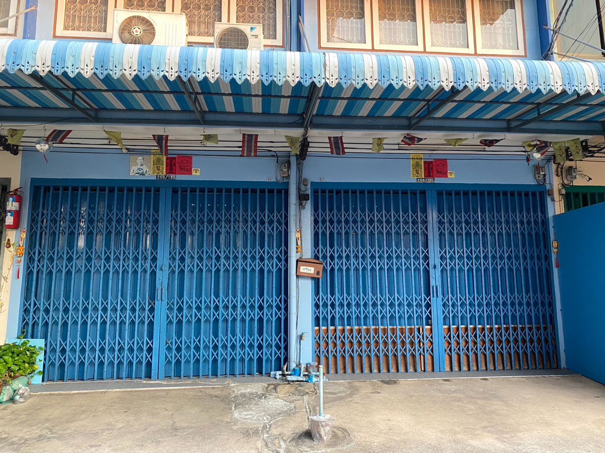 รูป ขายอาคารพาณิชย์ 3 ชั้น 2 คูหา 20 ตร.ว. 80 ตร.ม. มีดาดฟ้า ซอยเพชรเกษม 25/2 ใกล้รถไฟฟ้าBTS บางหว้า ซีคอนบางแค - รูปที่ 3/10