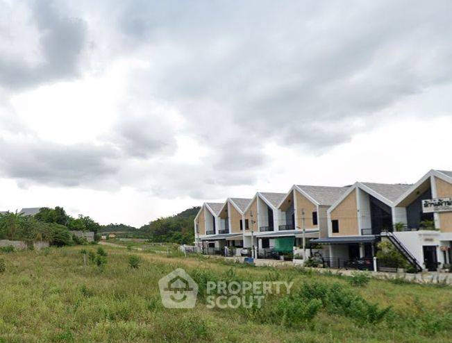 รูป ที่ดินสำหรับปล่อยขาย 996 ตารางเมตร แถว ใกล้ เมืองหัวหิน (ID 1885542) - รูปที่ 2/5