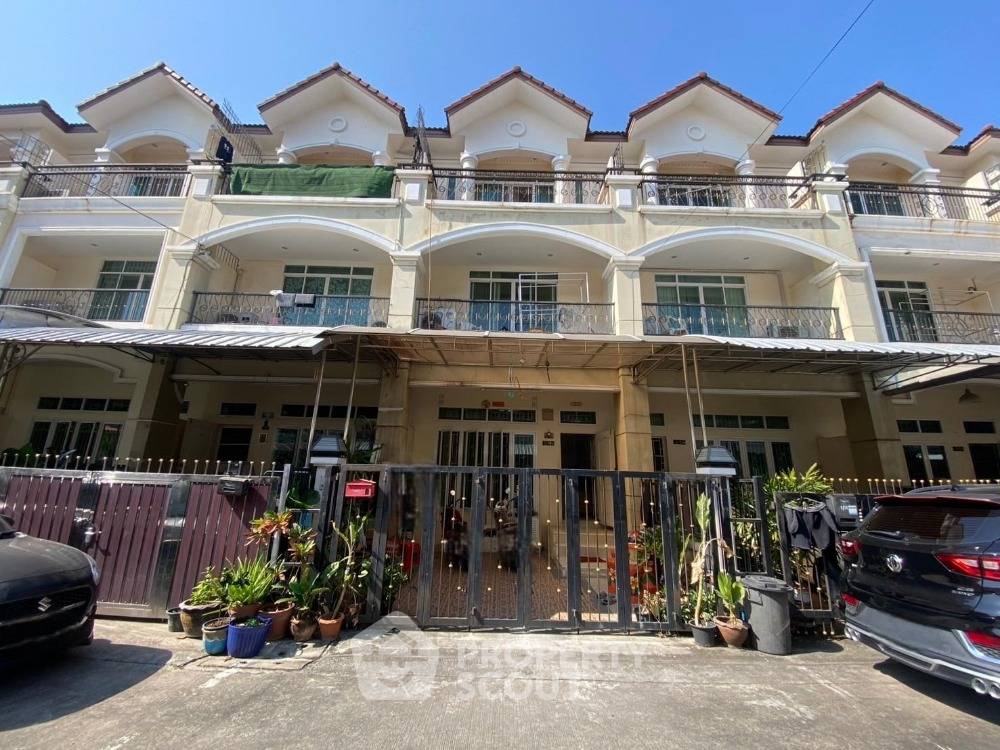 รูป ทาวน์เฮาท์ 4-ห้องนอน ใน คลองจั่น (ID 2027941) - รูปที่ 1/9