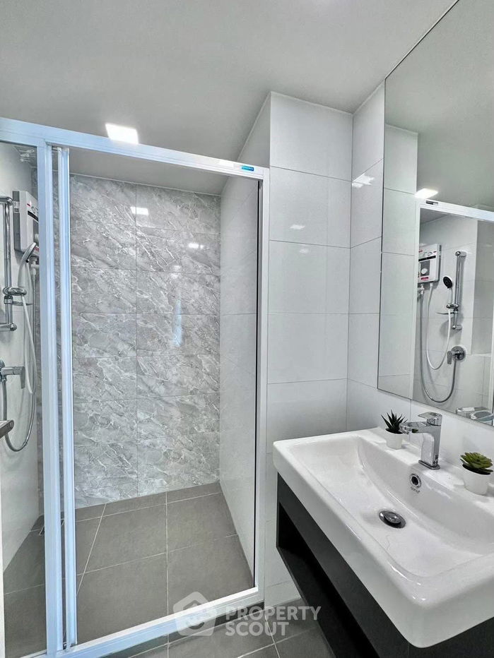 picture 1-BR Condo at Atmoz Oasis Onnut in Suan Luang (ID 2454797) - 13/16