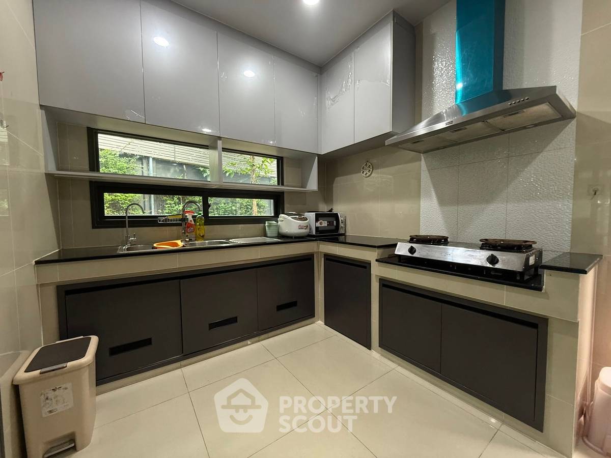 picture 4-BR House at Setthasiri-Krungthep Kreetha 2 in Hua Mak (ID 2455026) - 5/15