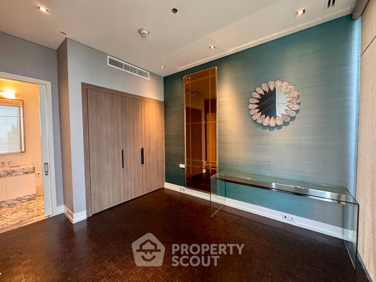 picture 4-BR Condo at The Ritz-Carlton Residences, Bangkok near BTS Chong Nonsi (ID 2445062) - 24/38