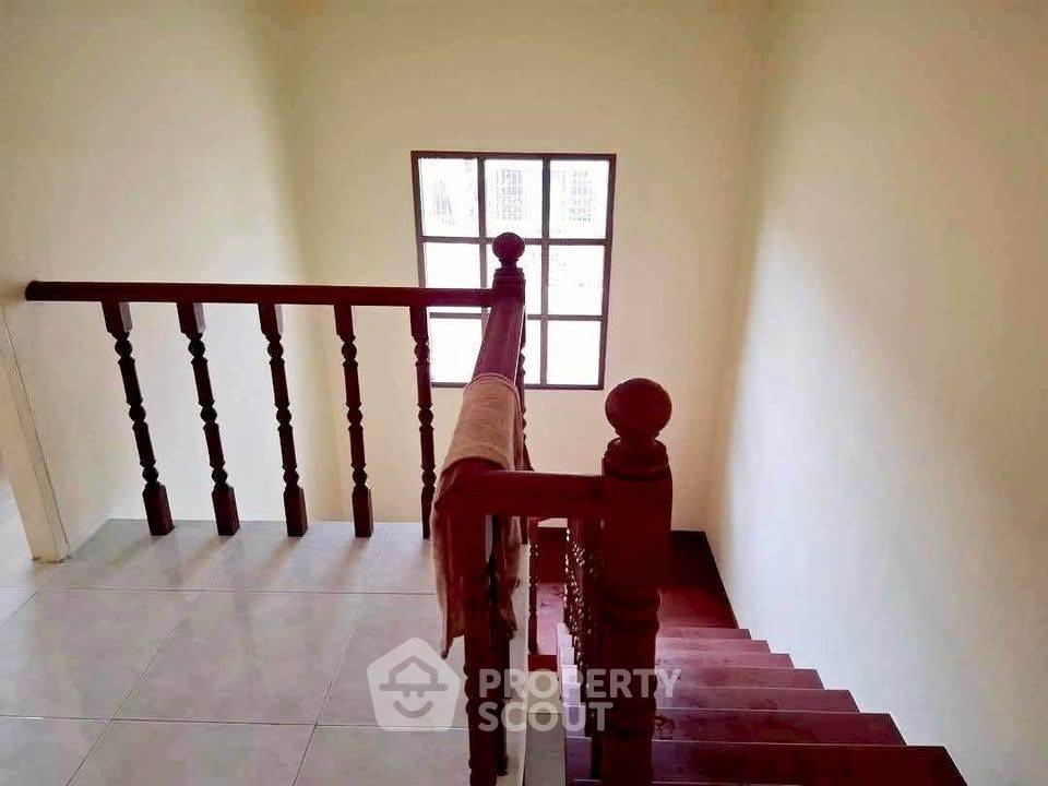 รูป บ้าน 3-ห้องนอน ใกล้ พัทยาตะวันออก (ID 2162976) - รูปที่ 8/14