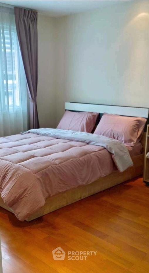 picture 3-BR Condo at Le Nice Ekkamai Condominium near BTS Ekkamai (ID 2452737) - 8/10